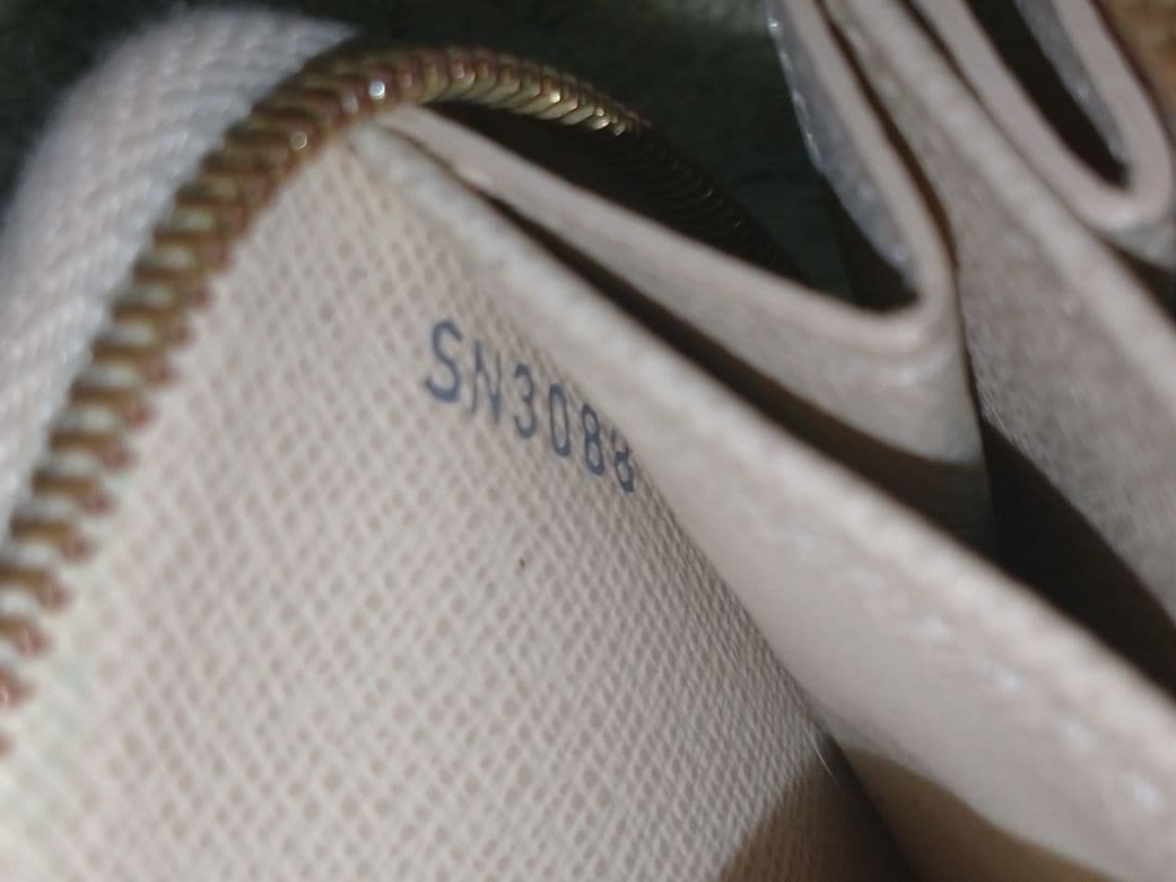 ルイヴィトンダミエ ケース　小銭入れ