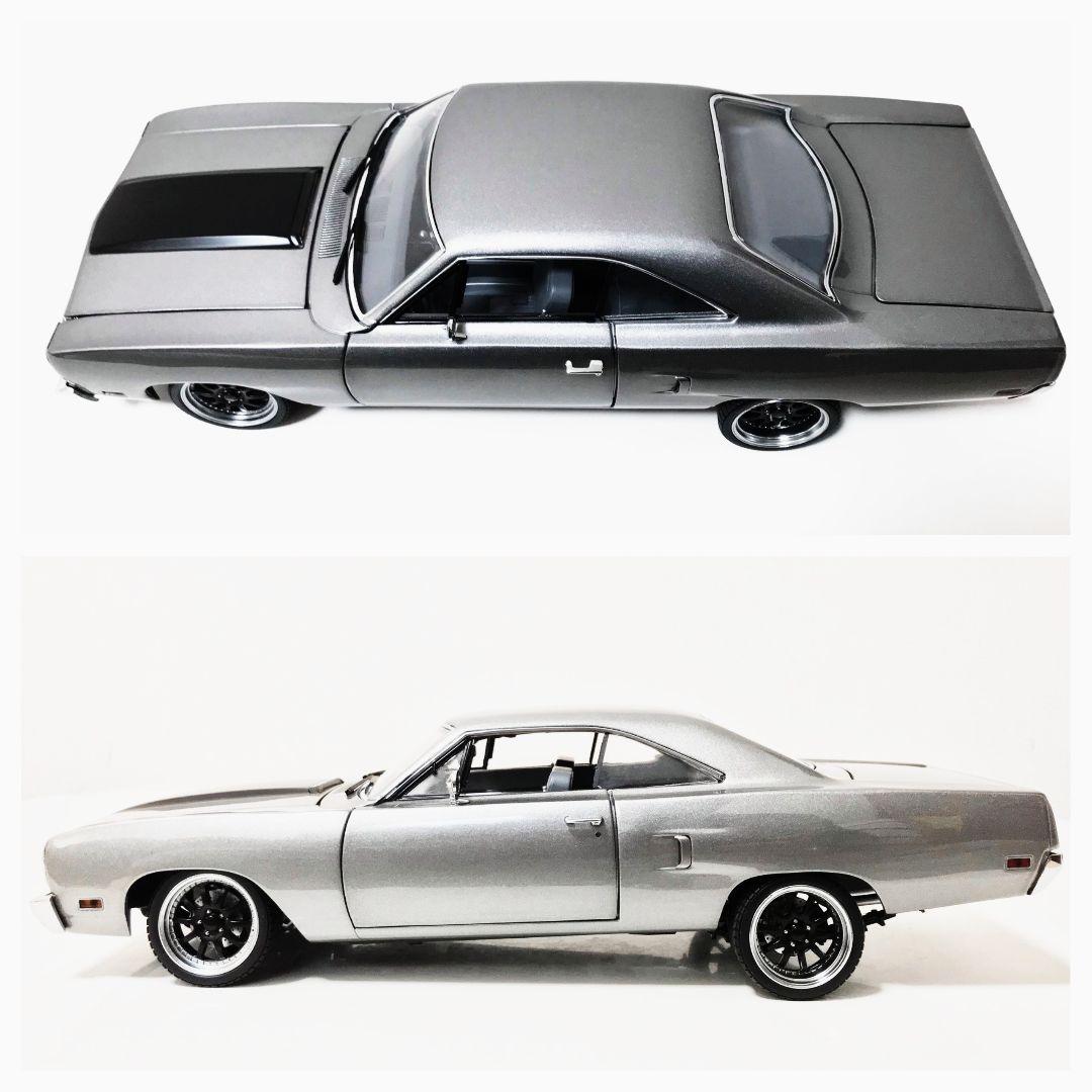 GMP/'70 Plymouthプリムス RoadRunner 1/18 レア！