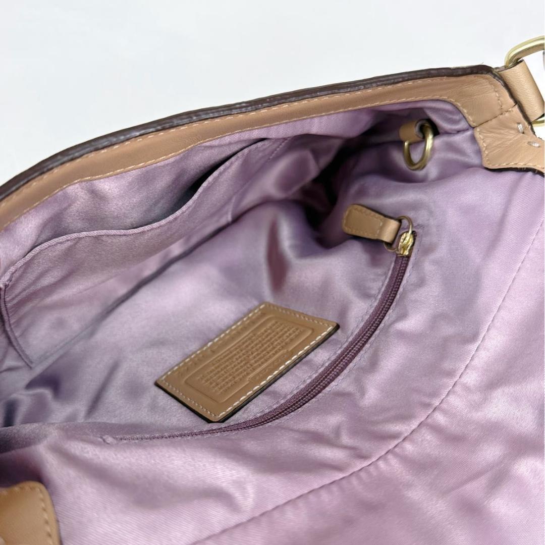 COACH ターンロック レザー フラップ ベージュ ショルダーバッグ 肩掛け