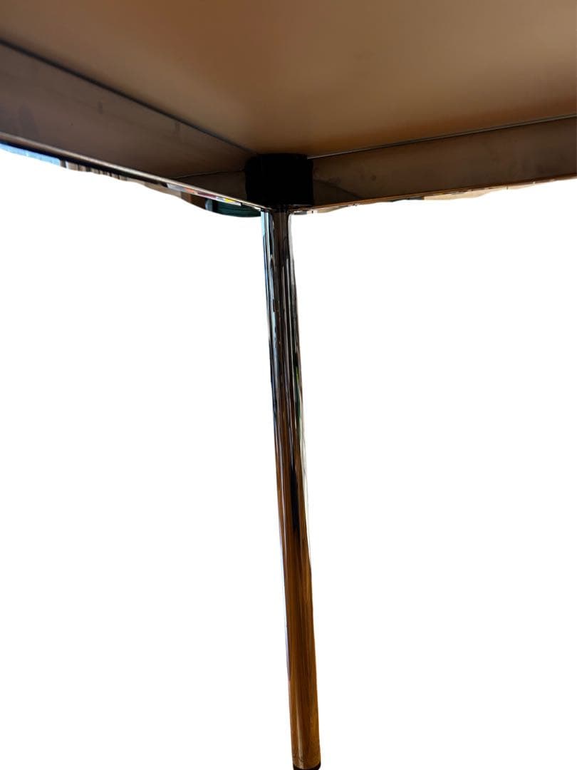 ピカピカピカ　ハラー　テーブル　パソコンデスク