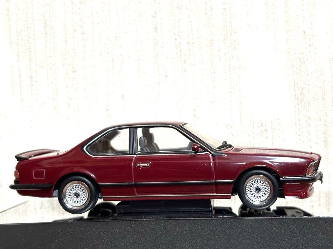 BMW M 635 CSi ミニカー 1/43 バーガンディ