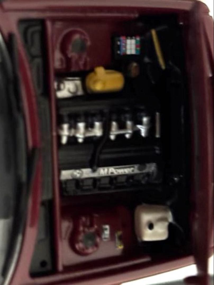 BMW M 635 CSi ミニカー 1/43 バーガンディ