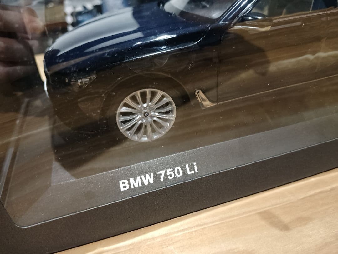 夢伝説1/18 BMW 7シリーズ 750Li ディーラーミニカー　ブルー