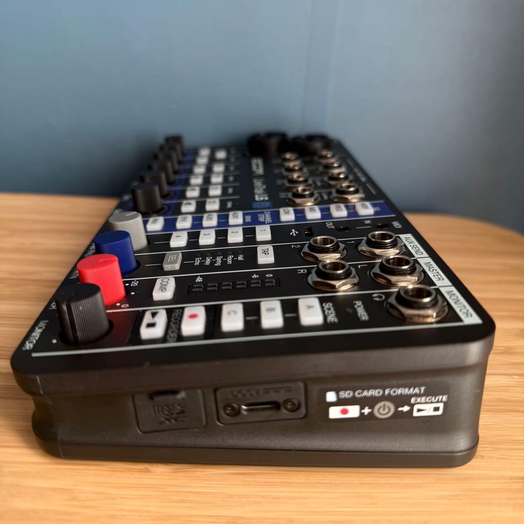 美品✨ZOOM LiveTrak L6 32bit対応ミキサー