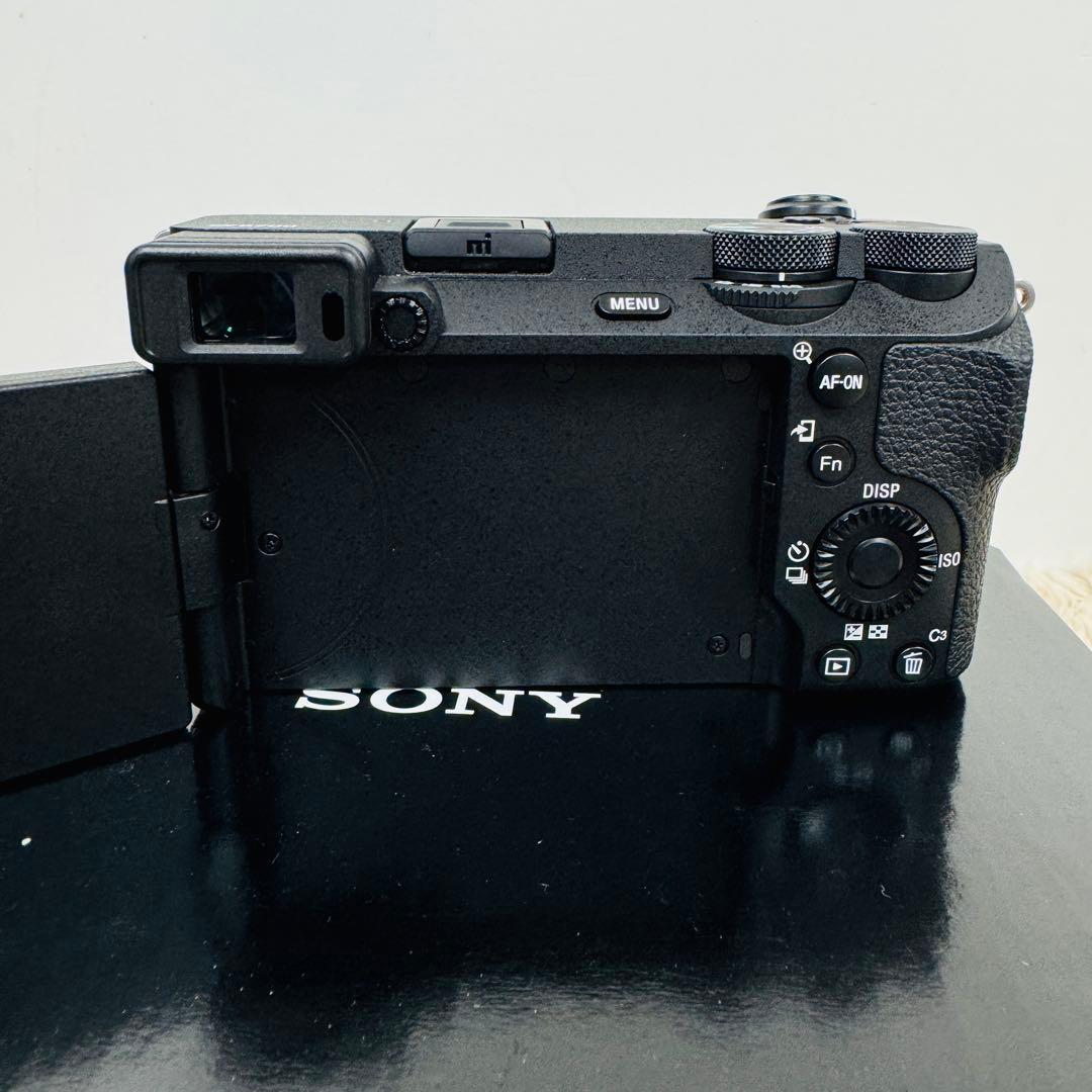 展示品 SONY α6700 高倍率ズームレンズキット ILCE-6700M