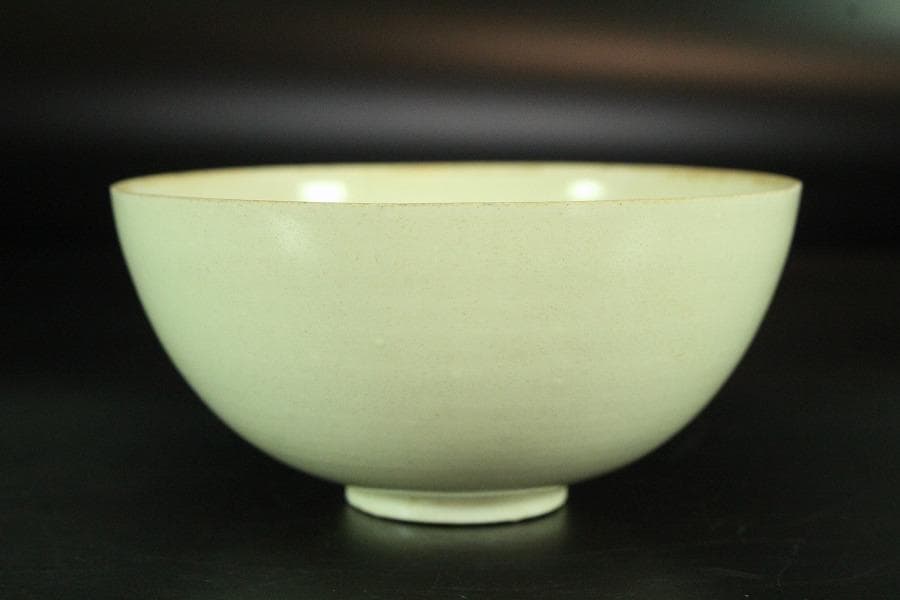 中国美術 白磁 刻 花紋 碗 宋白磁 φ9.5cm 茶道具伝来(K-YC345)