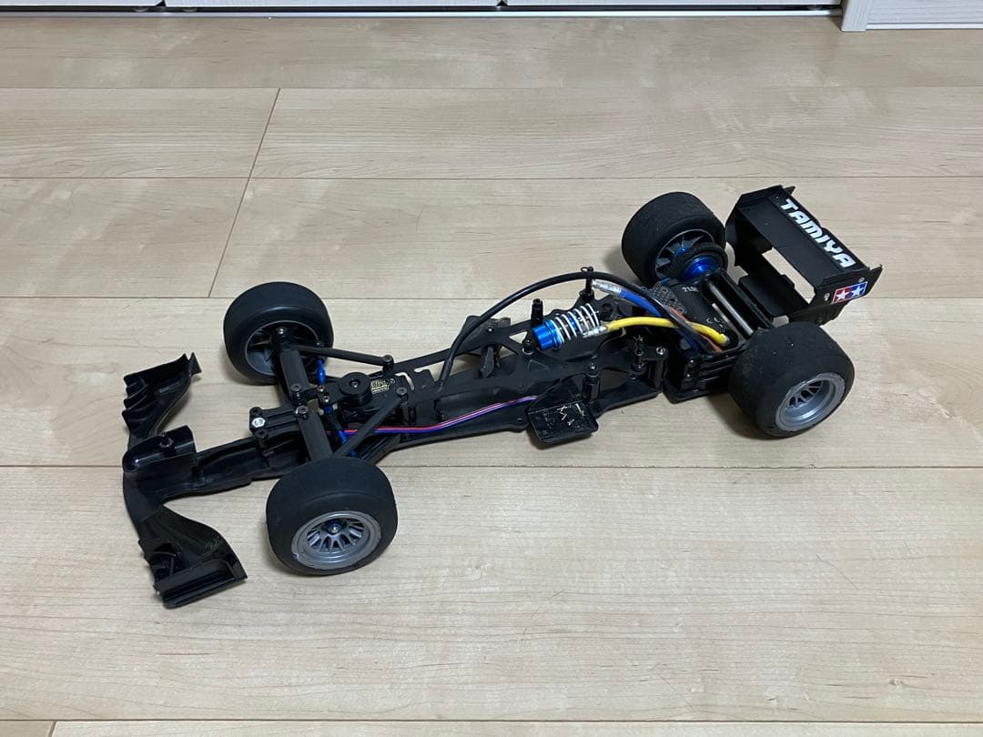 タミヤF104PRO2モーターサーボスペアパーツ付き/TA08TT02F103