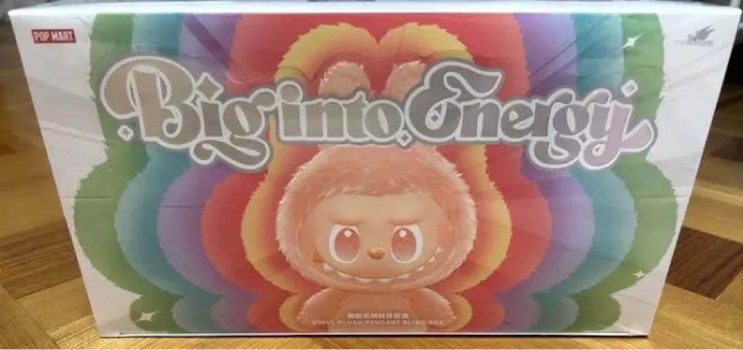 Big into Energy POP MART ぬいぐるみ