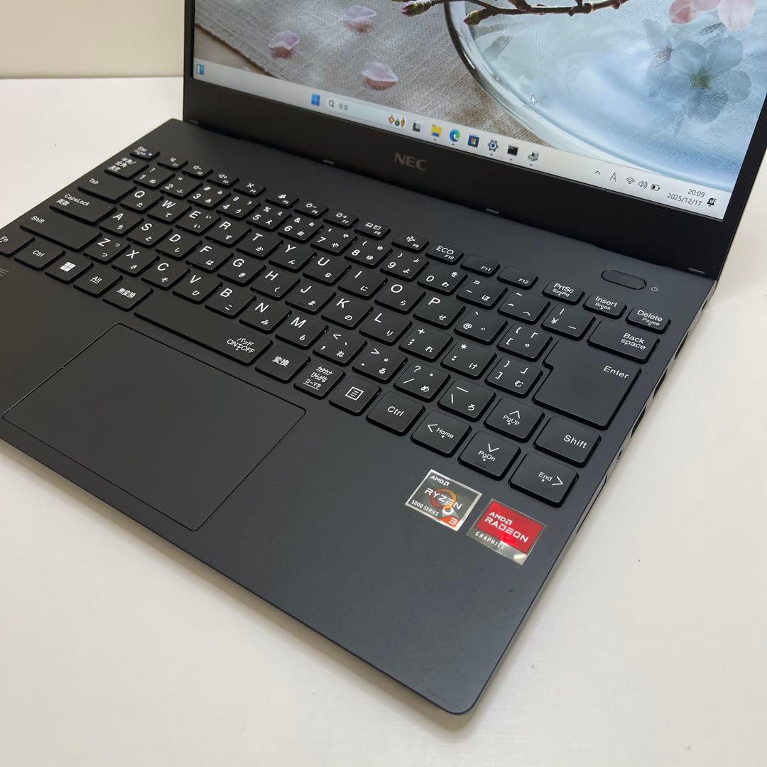 Windowsノート本体 #626 NEC LAVIE AMD Ryzen 3 5300U 8GB 256