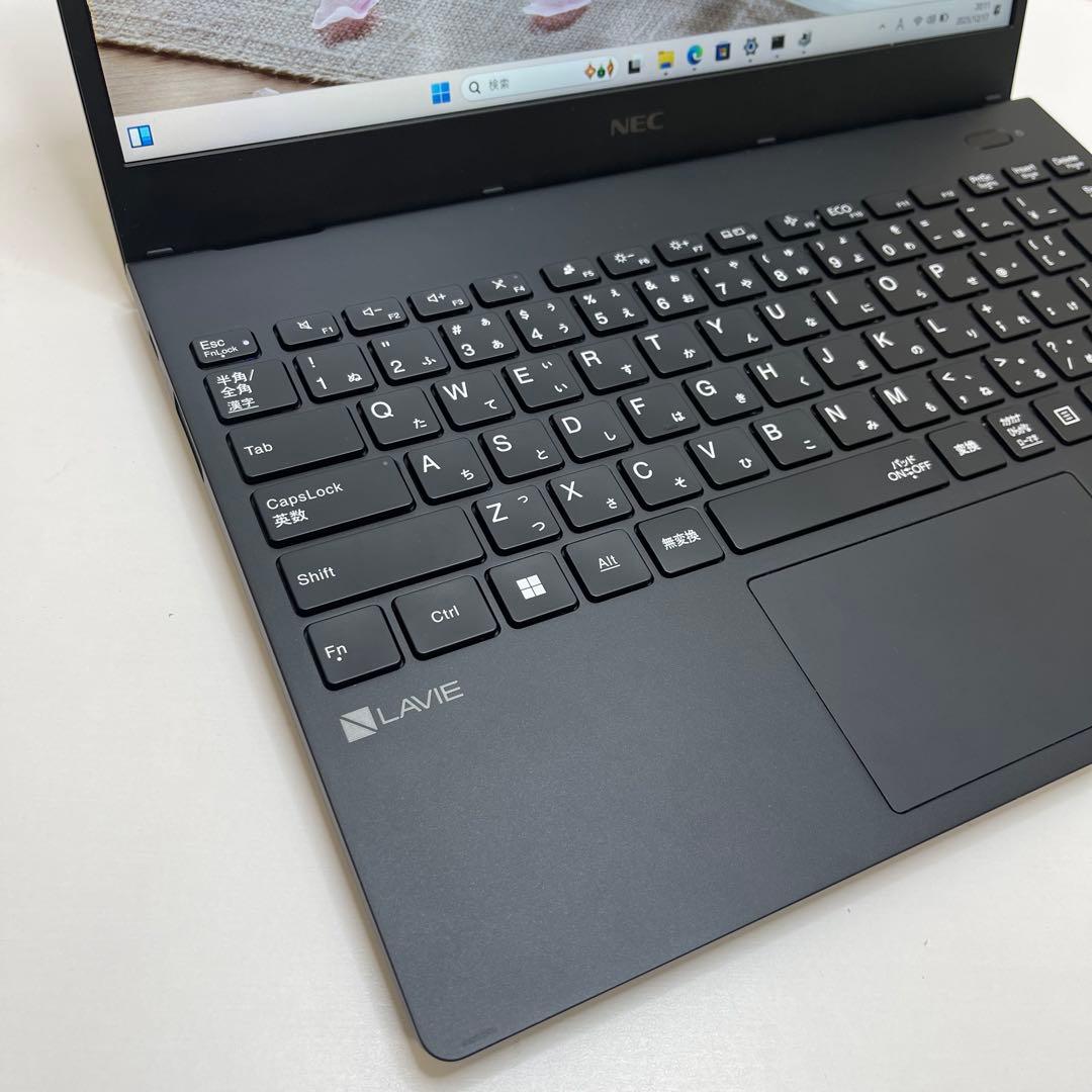 Windowsノート本体 #626 NEC LAVIE AMD Ryzen 3 5300U 8GB 256