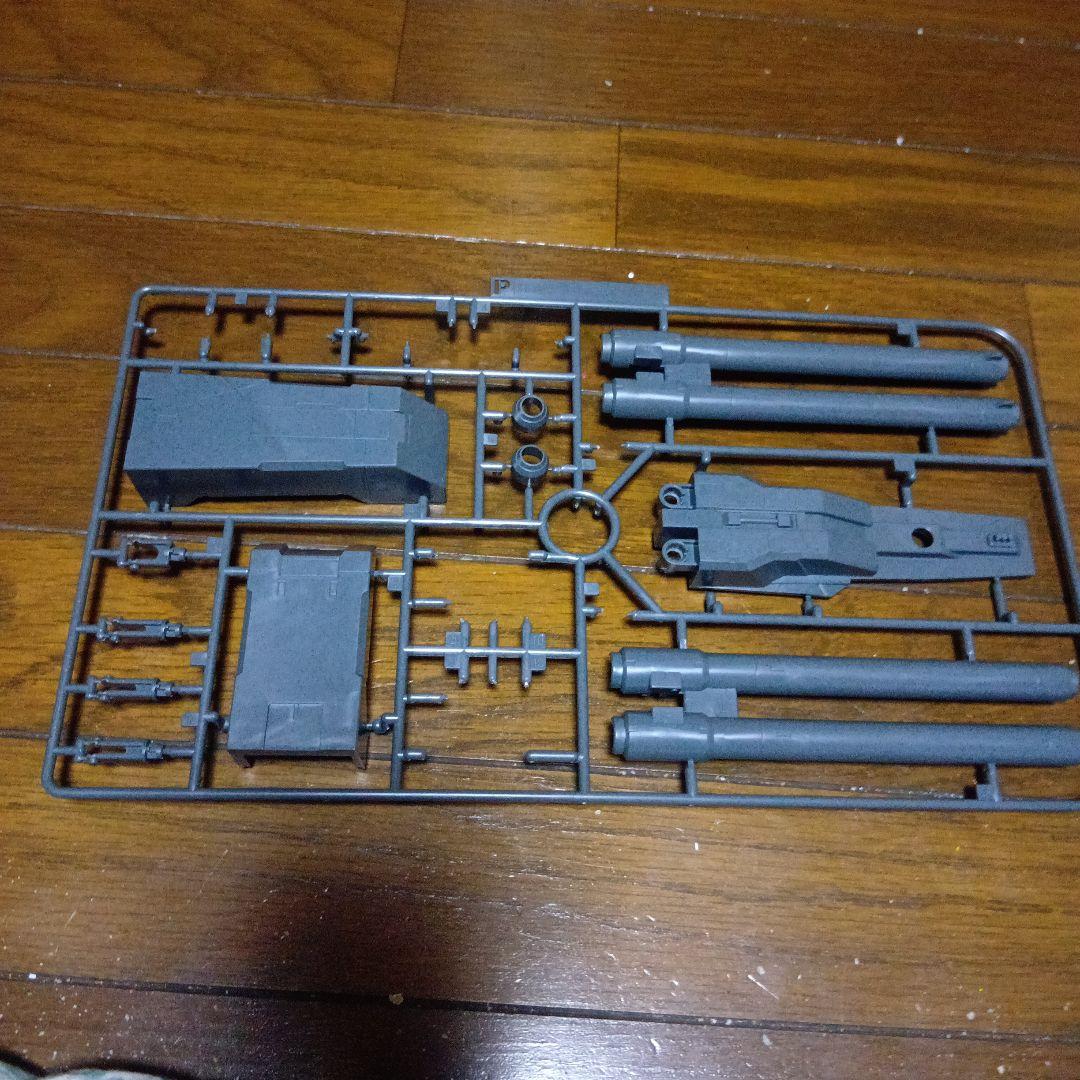 未組立、GNアームズタイプＤだけです。ガンダムデュナメス、入っていません。