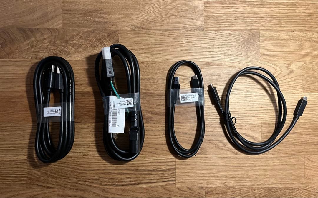 DELL 4Kモニター U2723QE