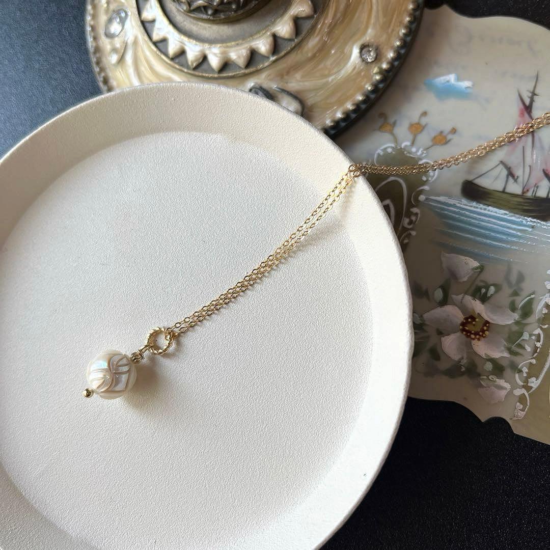 ＊＊COCO＊＊様✴︎白蝶真珠カービングネックレスTOP&デンドリックアゲート