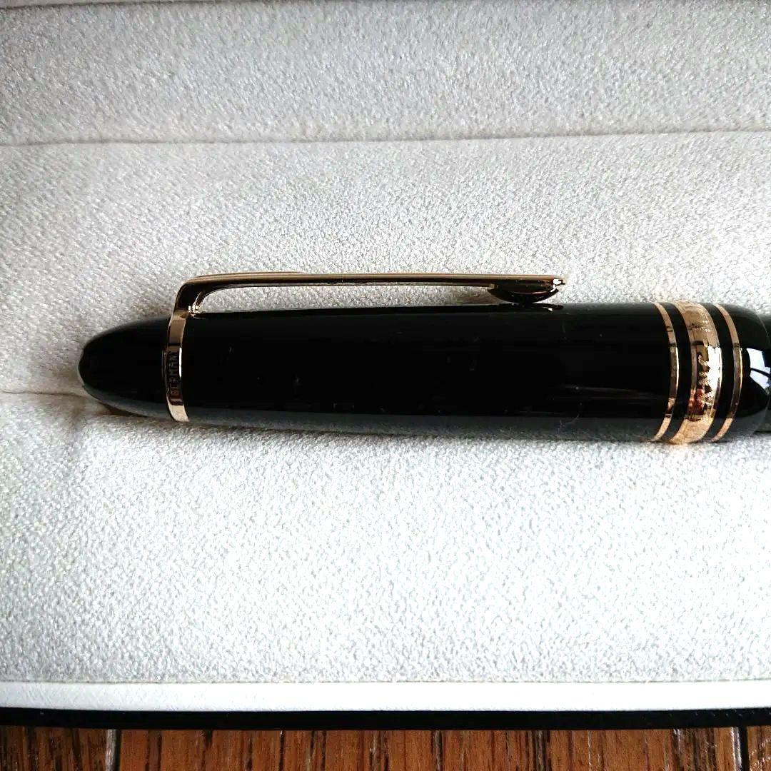 モンブラン　マイスター　シュテュック　ゴールド　ボールペン【新品未使用】