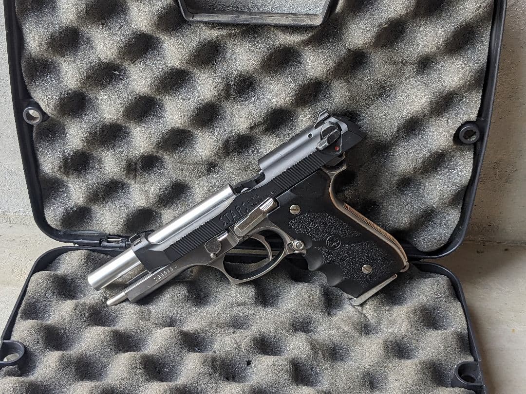 東京マルイ　本体/ベレッタM92F スライド/サムライエッジ　ソフトケース付き！