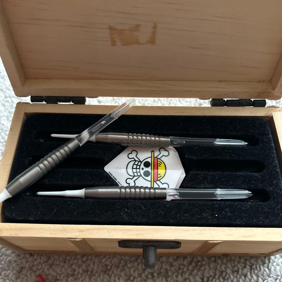 ワンピースダーツセット 木製ケース付き
