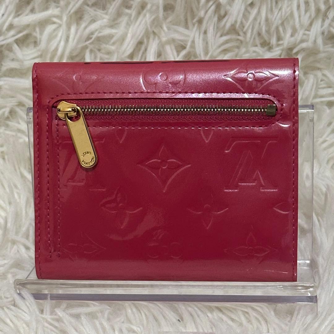 ルイヴィトン ポルトフォイユ コアラ ヴェルニ モノグラム 三つ折り コンパクト