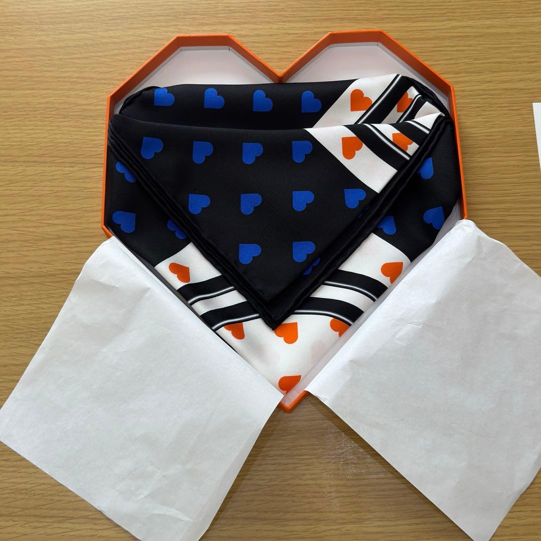 HERMES ハート型スカーフ ギフトセット