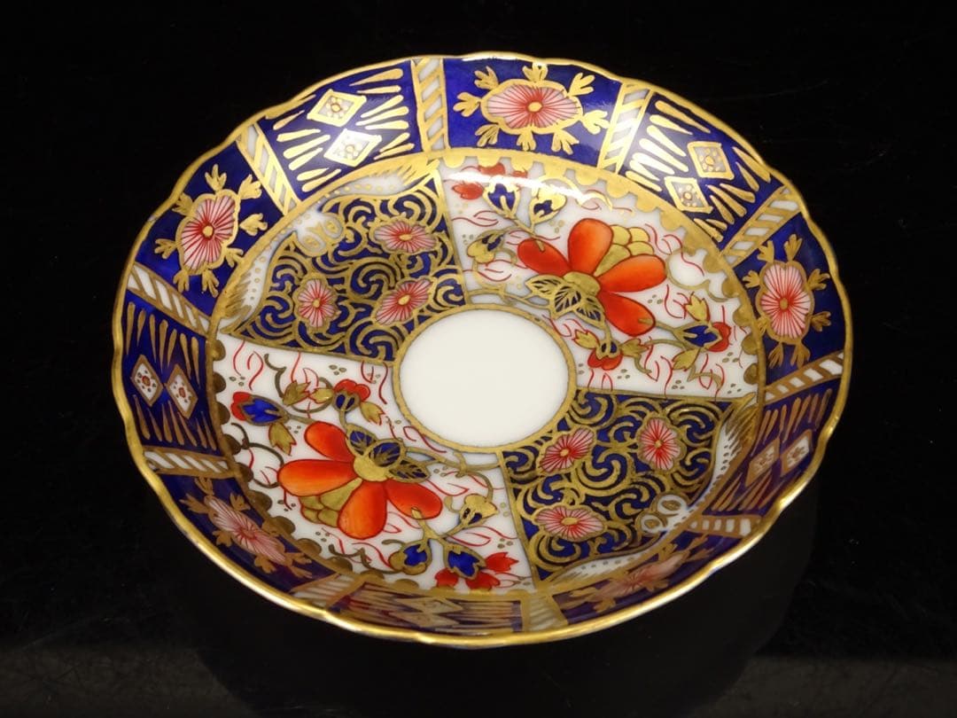 十二代　今泉　今右衛門　染錦　金彩　花文　珈琲碗　デミタス　カップ　ソーサー