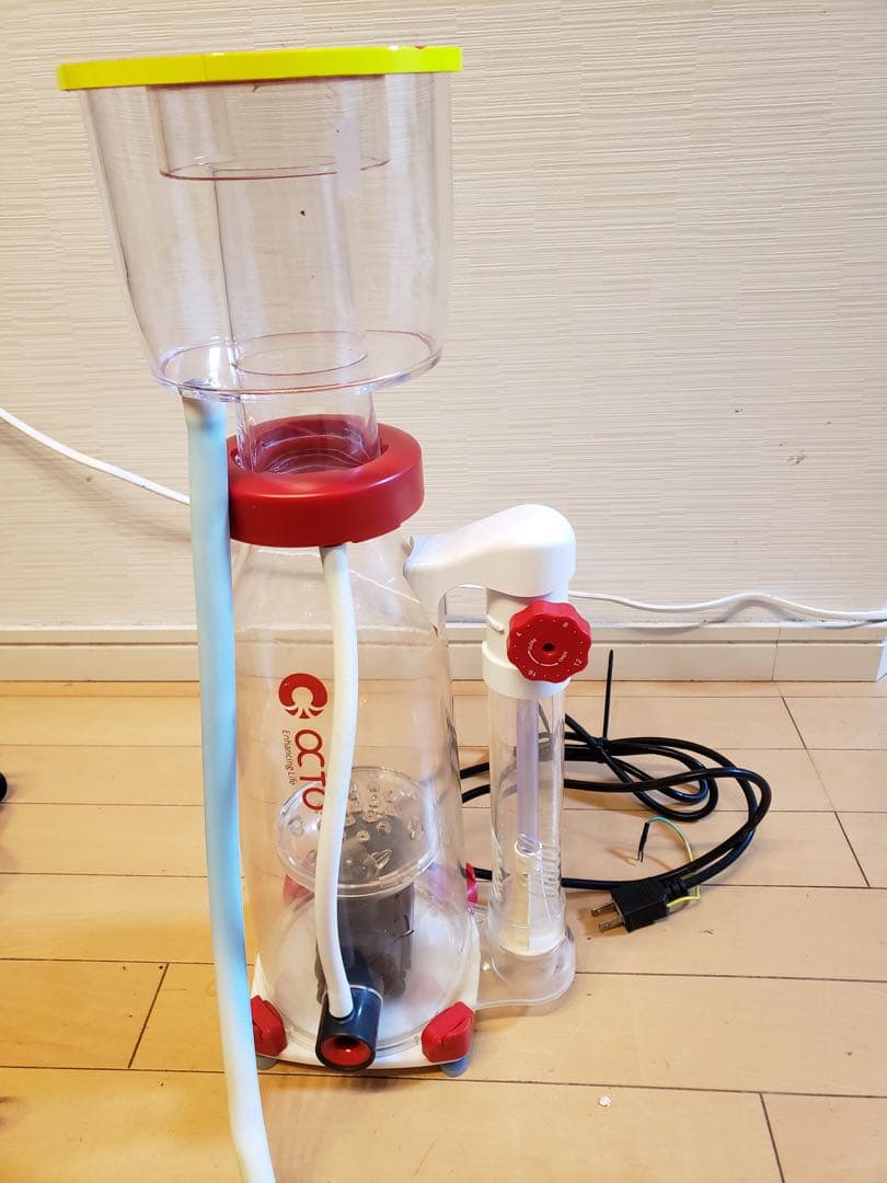 Octopus eSsence S-130 プロテインスキマー