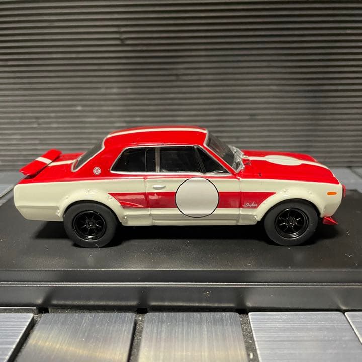 未展示品　京商1/43 スカイライン2000GTR(KPGC10)カタログモデル