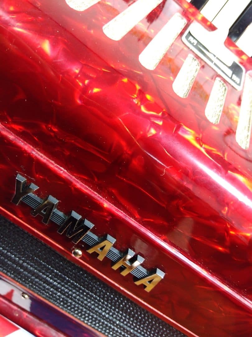 【整備済即演奏可】Yamaha ソプラノ アコーディオン S-32 32鍵