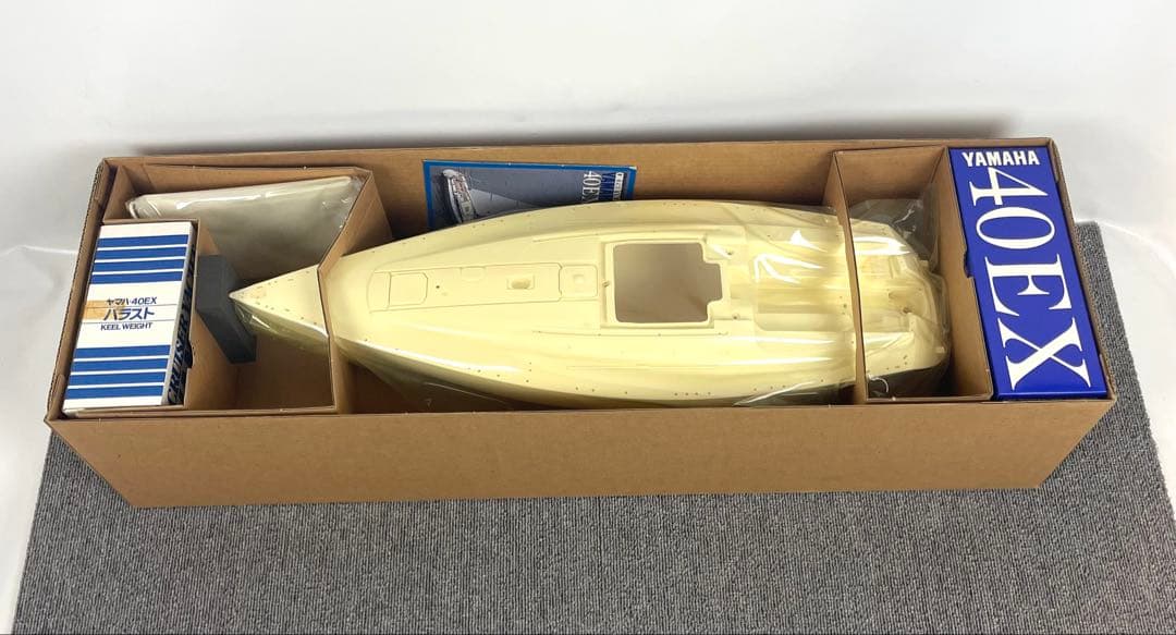 ●希少 TAMIYA YAMAHA 40EX 1/20 RC クルーザーヨット●