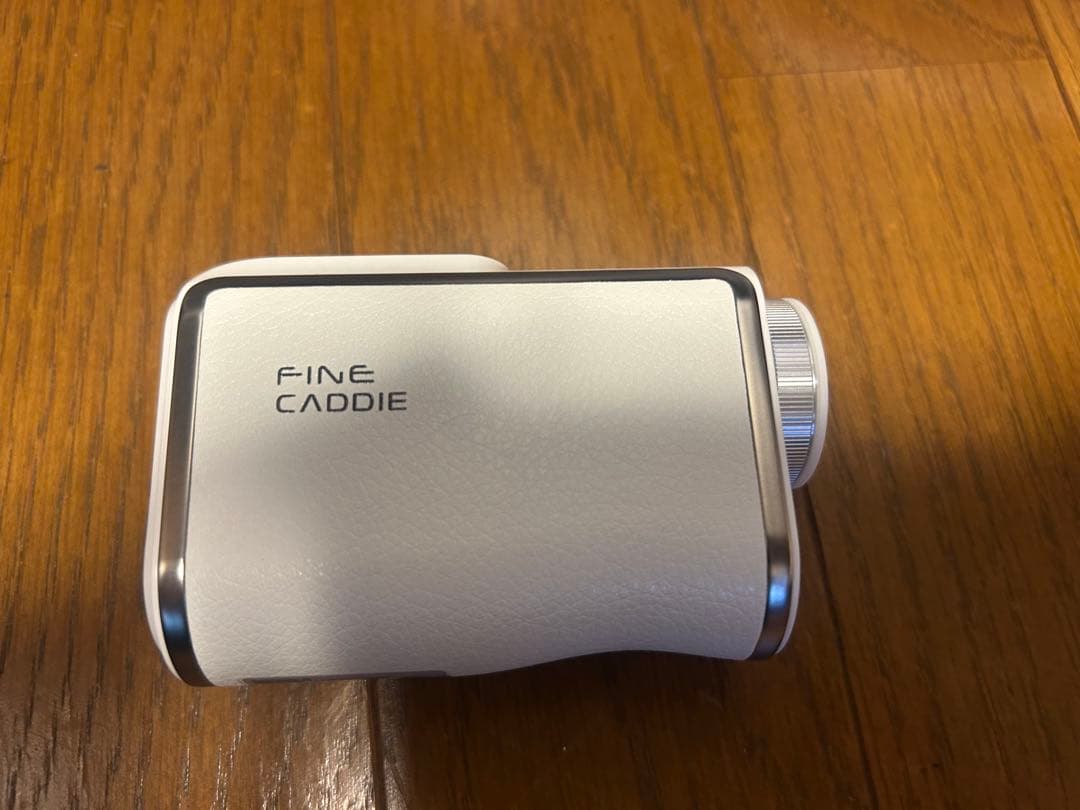 FINE CADDIE ゴルフ用距離計 ホワイト ケース付き