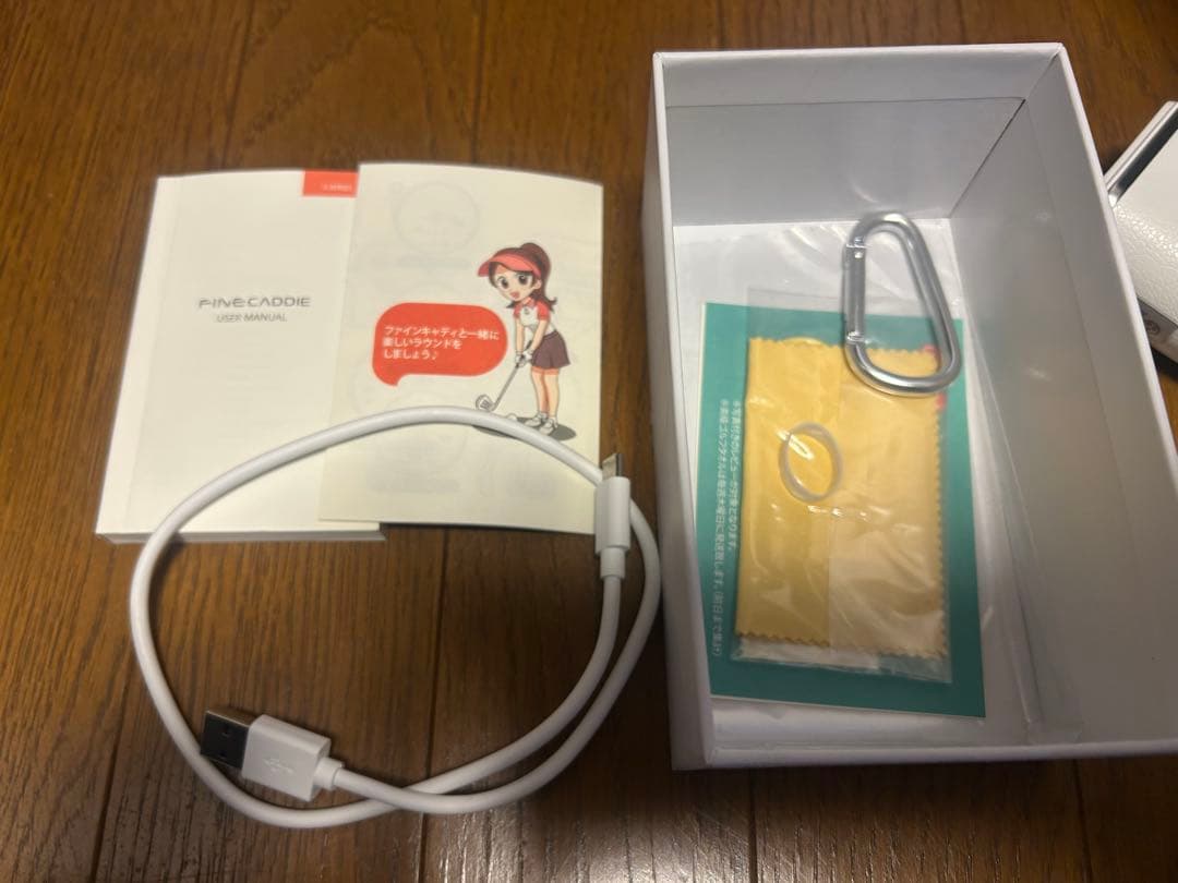 FINE CADDIE ゴルフ用距離計 ホワイト ケース付き