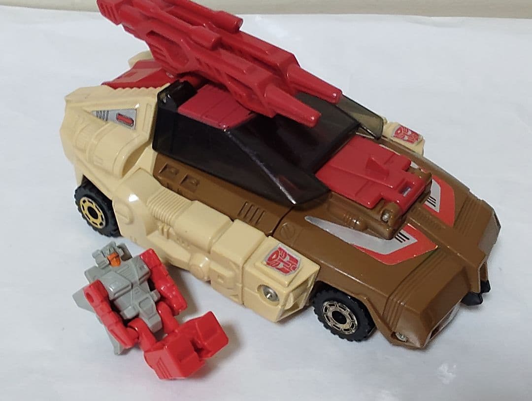 トランスフォーマー ヘッドマスターズ クロームドーム