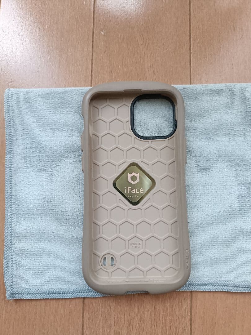 【美品】iPhone13 mini 128GB スターライト