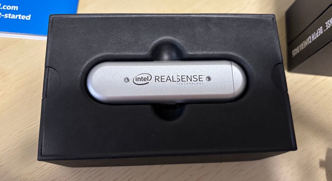Intel RealSense D435 深度カメラ