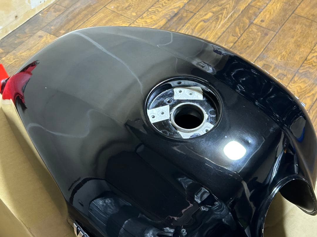 XJR1300 RP01J ガソリンタンク 黒