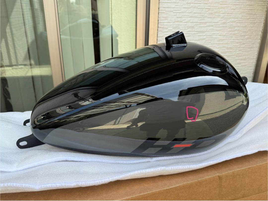 キ*ョ様 ハーレーダビッドソン　2023 ファットボブ114 純正タンク