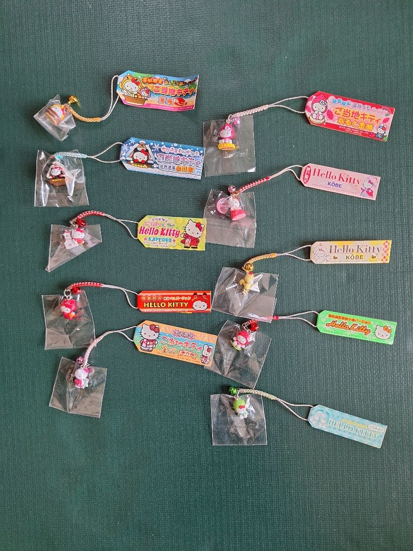 キティストラップ　ご当地キティストラップ１５０種１５０固以上