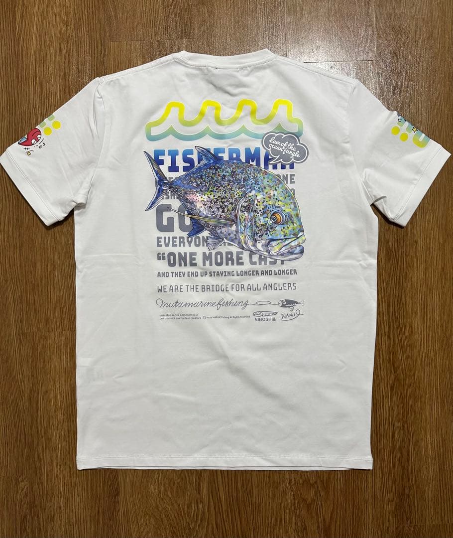 muta MARINE Tシャツ