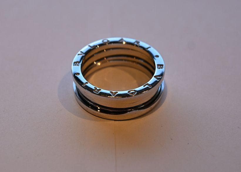 【1/30まで】ブルガリ リング ビーゼロワン B-zero1　ホワイトゴールド