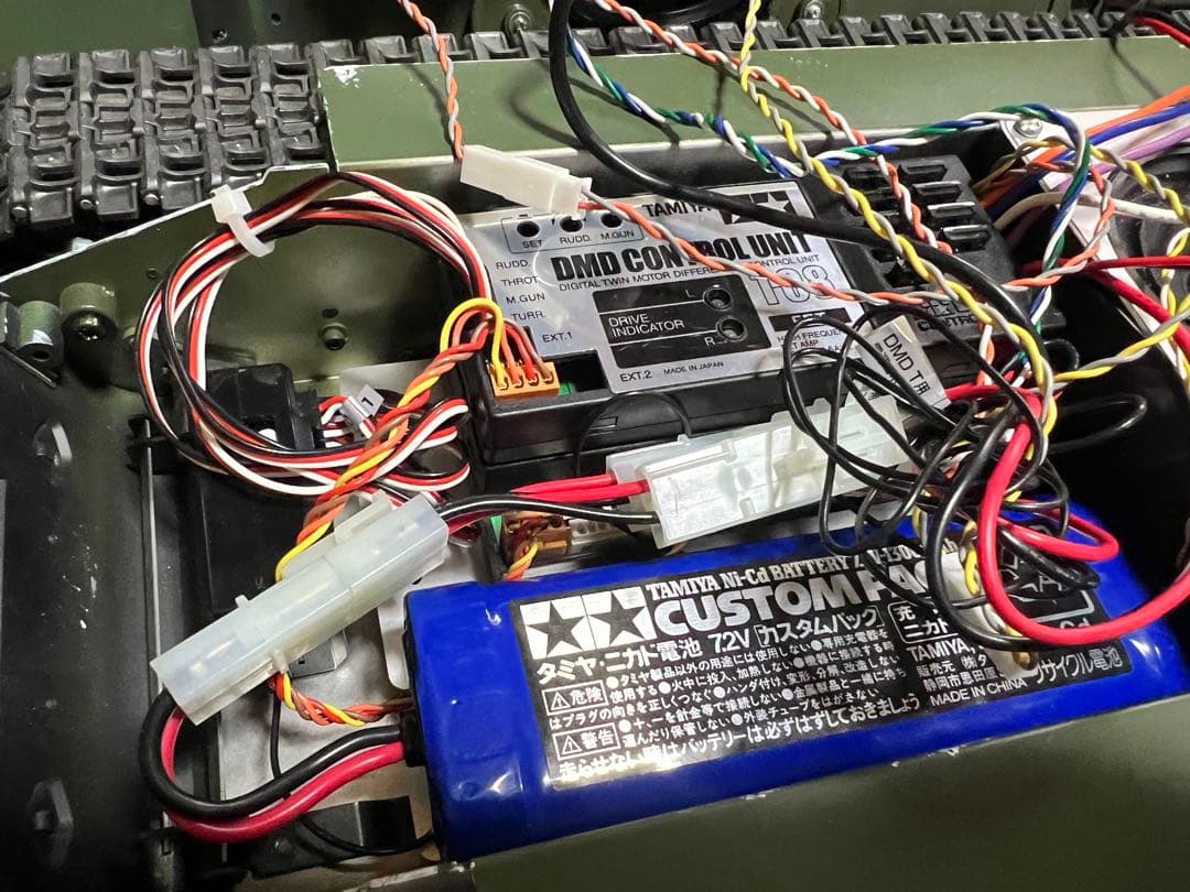 i*5様 タミヤ 1/16 KV-2 フルオペレーションキット(完成品)