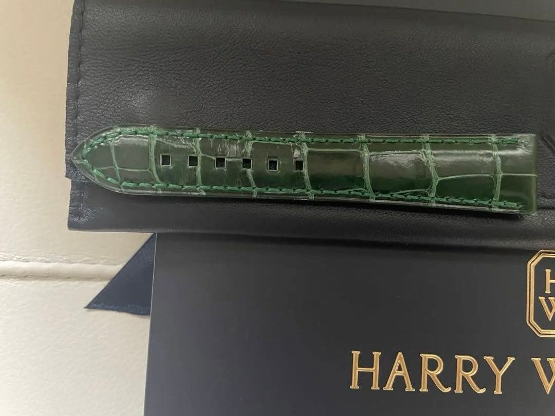 ハリーウィンストン　ダイヤ入り尾錠　新品未使用