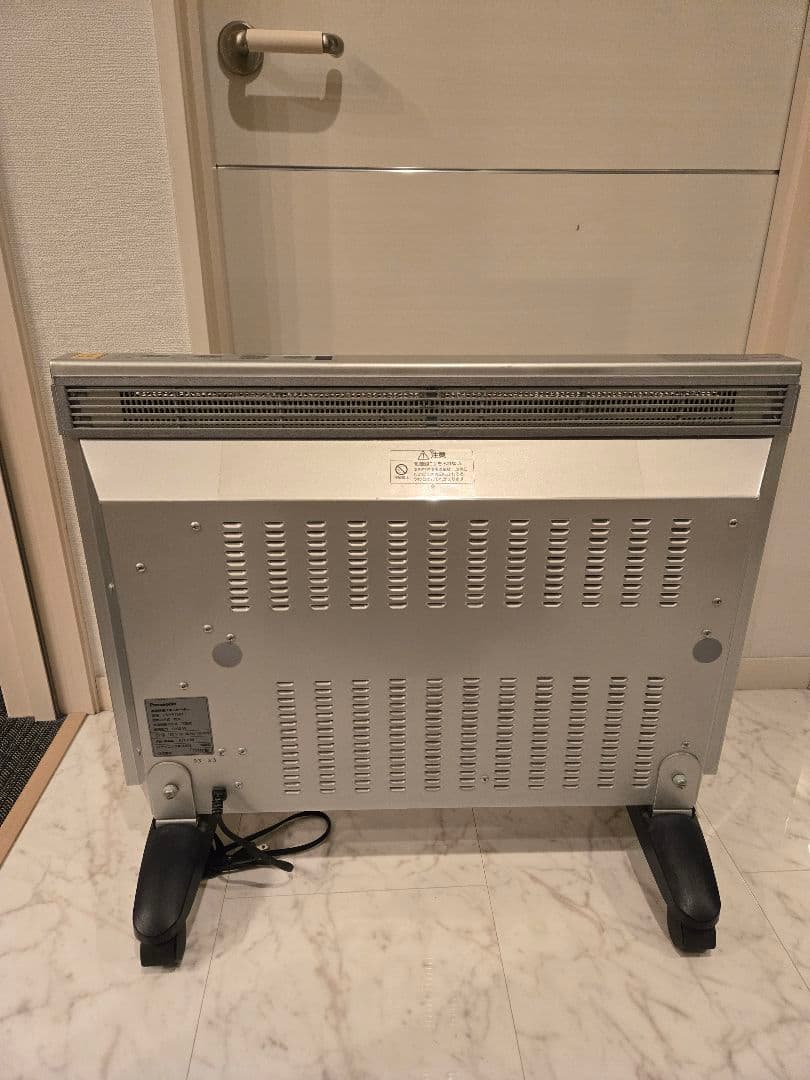 Panasonic パネルヒーター