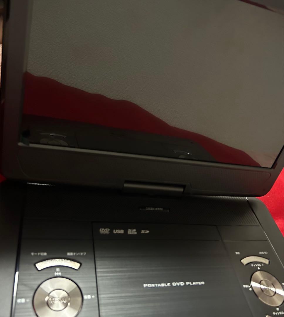 GREENHOUSE ポータブルDVDプレーヤー 14インチ　美品