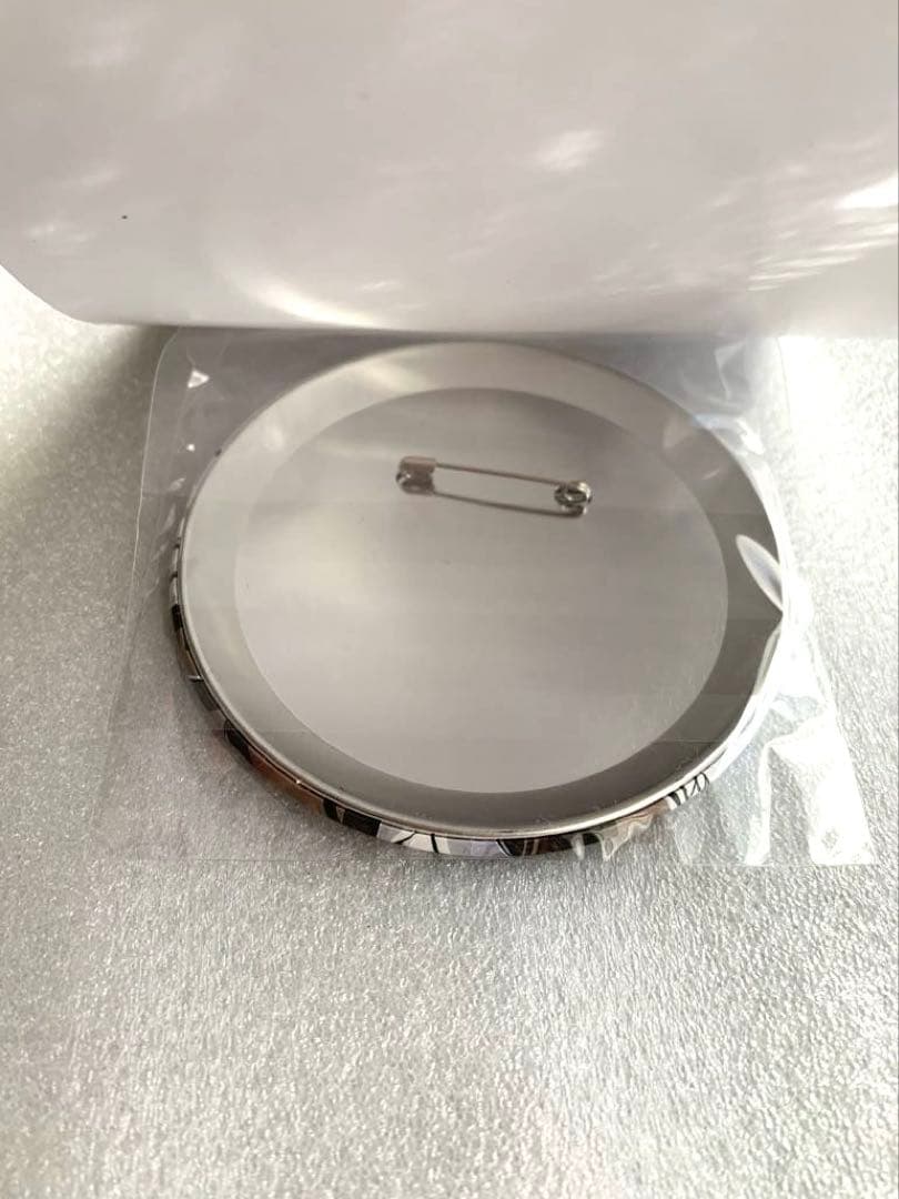 鬼滅の刃　煉獄杏寿郎　コミケ　C104　寝そべり　缶バッジ