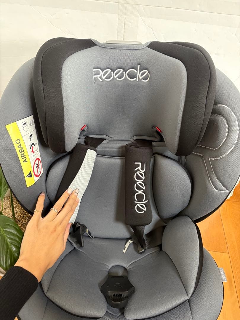 【美品】Reecle チャイルドシート グレー　ジュニアシート　ISOFIX