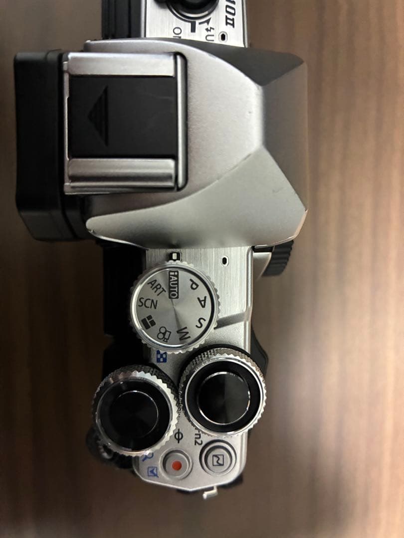 OLYMPUS OM-D EM10 mark2 +カメラの知識本