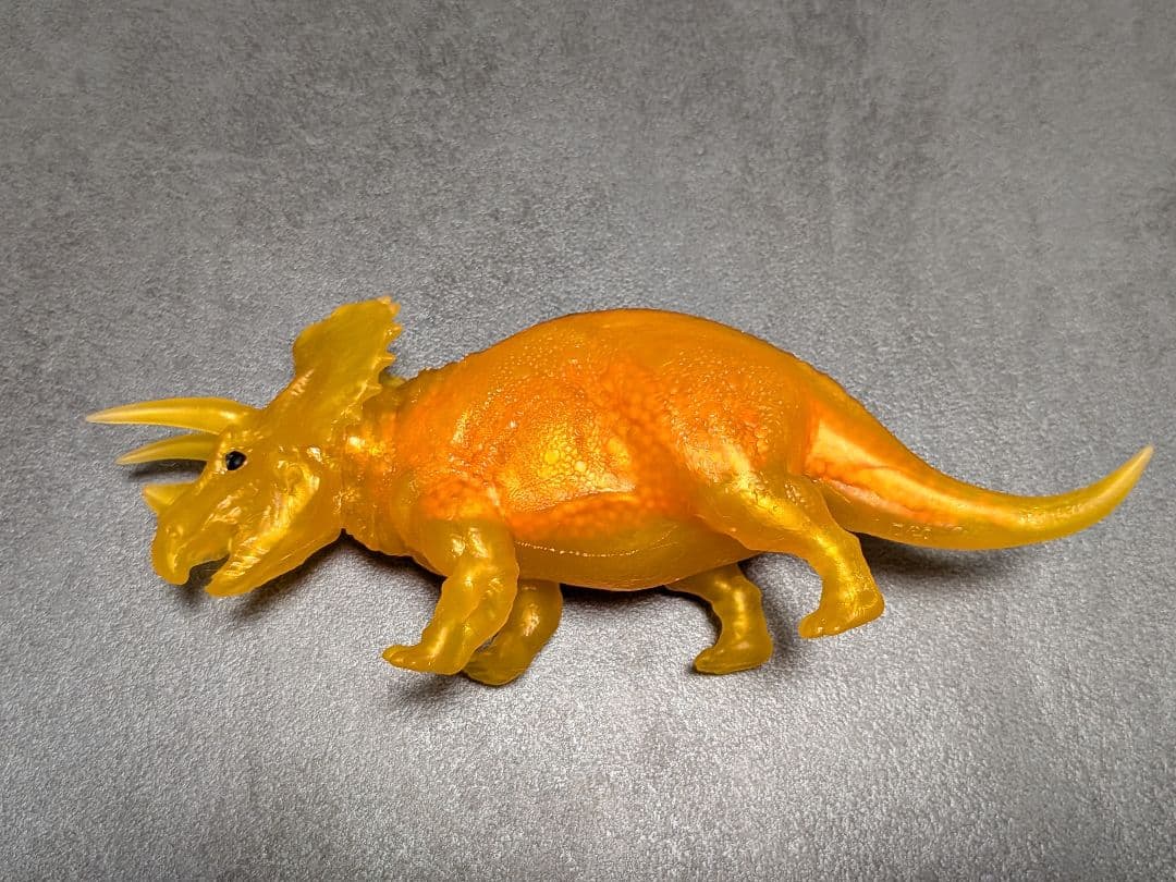 DINO ATTACK トリケラトプス ゴールドバージョン