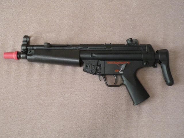 マ*ナ様 【美品、送料込】東京マルイ 電動エアーガン H&K MP5A5 ハイグ