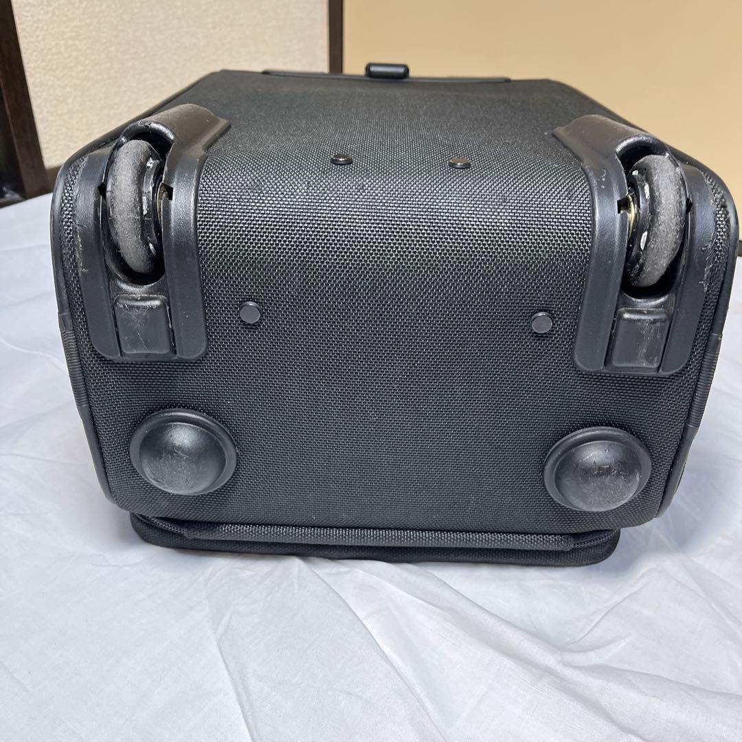 超レア ISSEY MIYAKE 80's小型キャリーケース 黒 美品