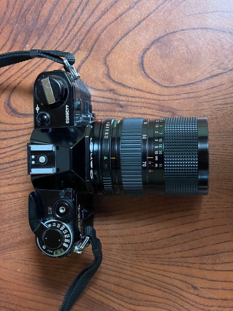 Canon AE-1 フィルムカメラ 35-70mmレンズ付き