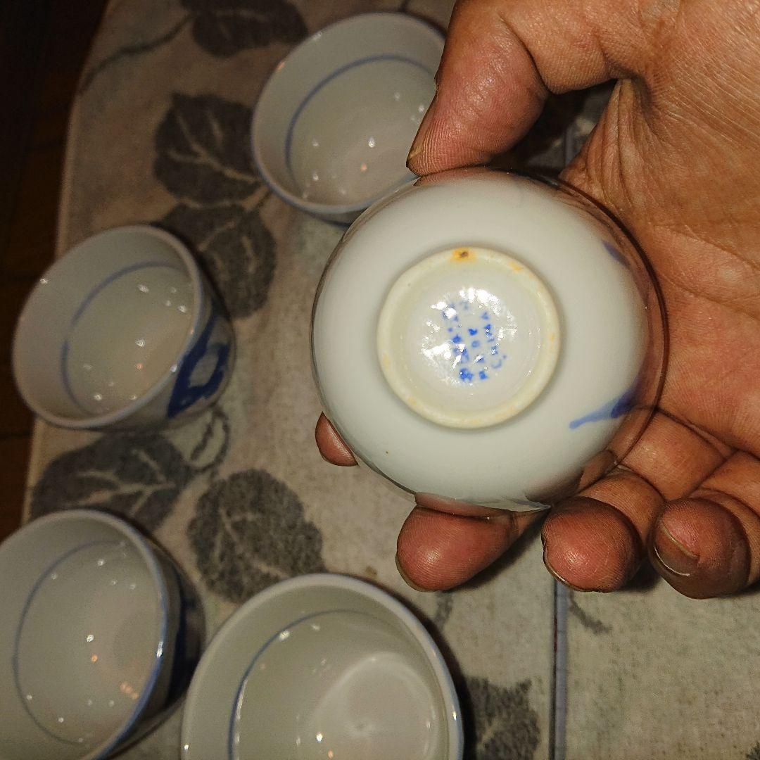 中国景徳鎮、鯉絵柄、染付