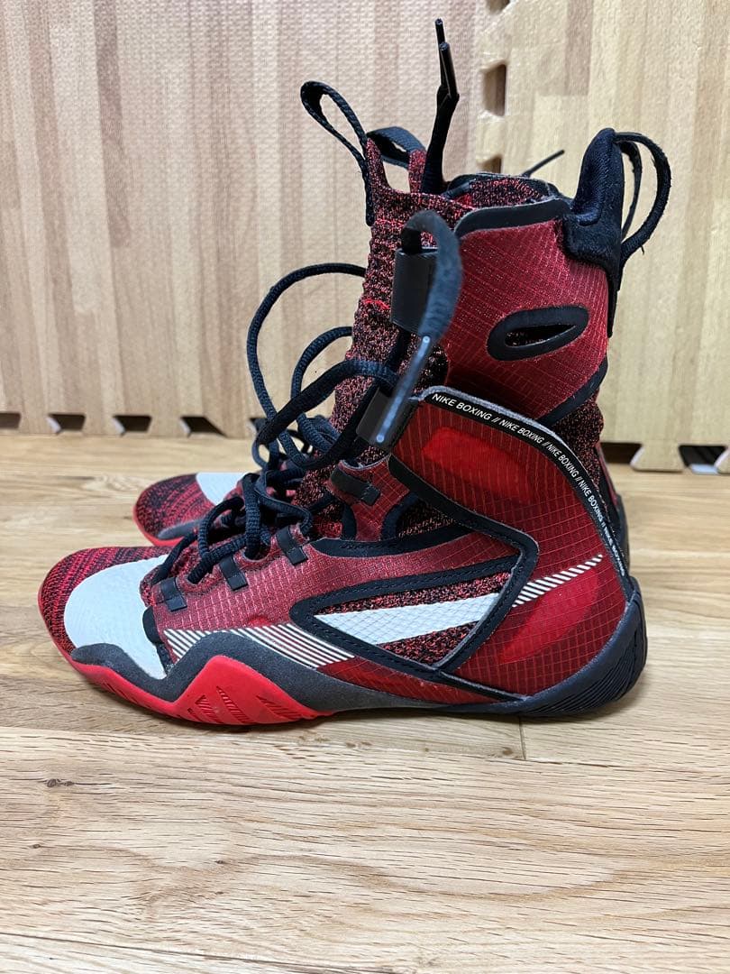 ナイキ ハイパーKO2